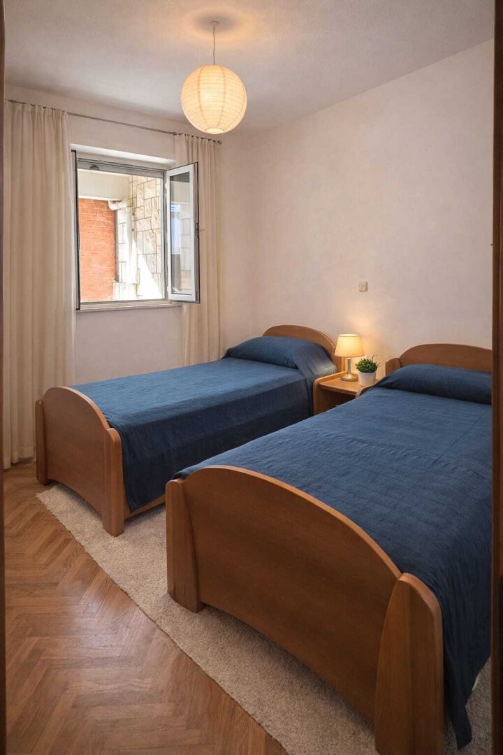 Historisches Steinhaus in erster Meereslinie – ca. 225 m² auf 3 Ebenen | Bucht Brna, Südseite Korčula