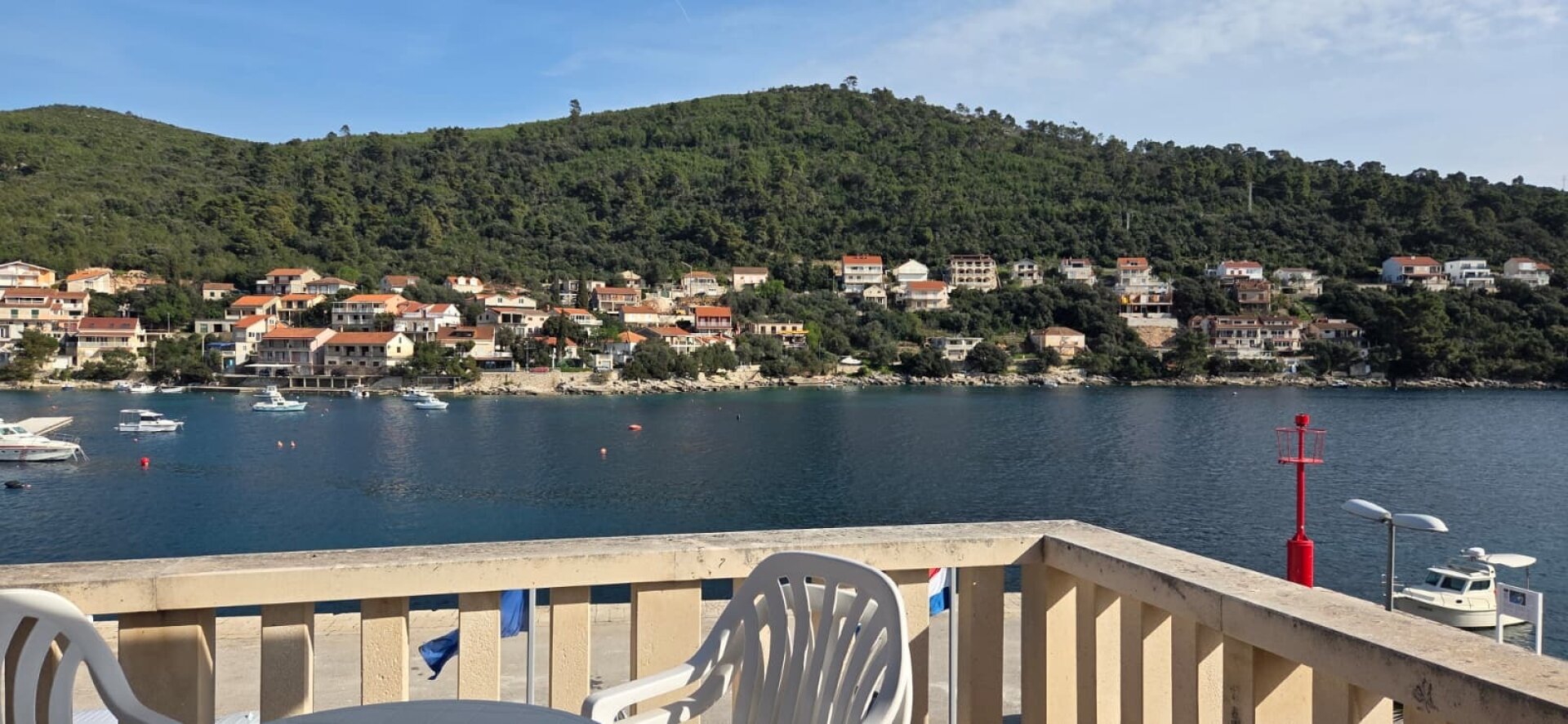 Historisches Steinhaus in erster Meereslinie – ca. 225 m² auf 3 Ebenen | Bucht Brna, Südseite Korčula