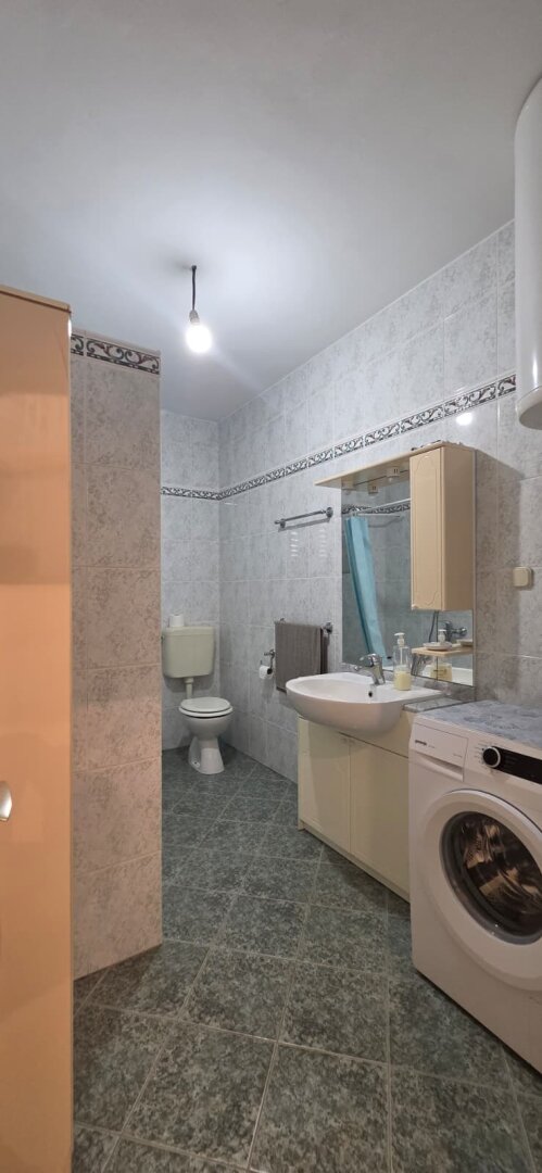 Historisches Steinhaus in erster Meereslinie – ca. 225 m² auf 3 Ebenen | Bucht Brna, Südseite Korčula