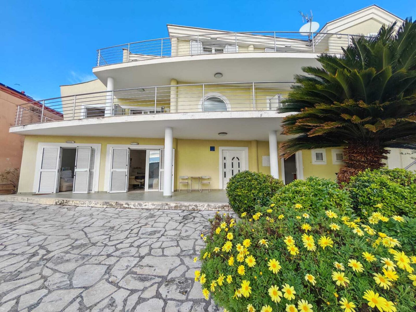 Villa Maestral Zadar – Luxusvilla in erster Meereslinie