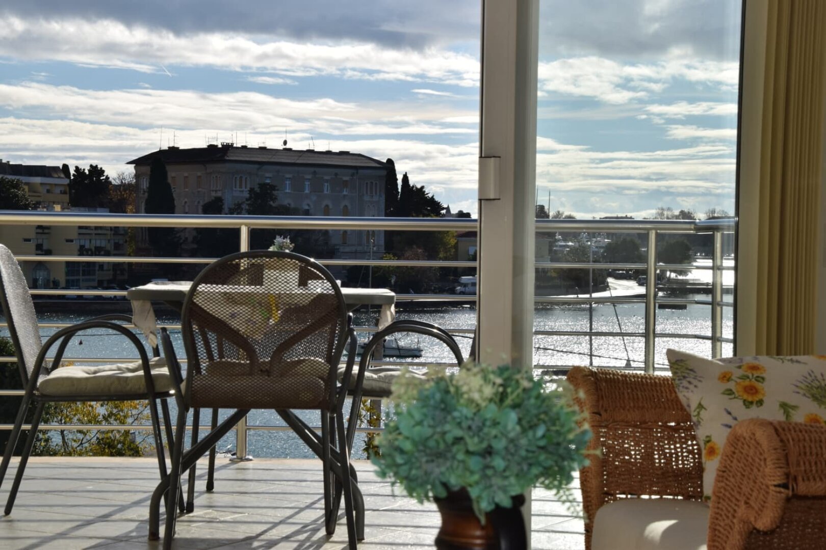 Villa Maestral Zadar – Luxusvilla in erster Meereslinie