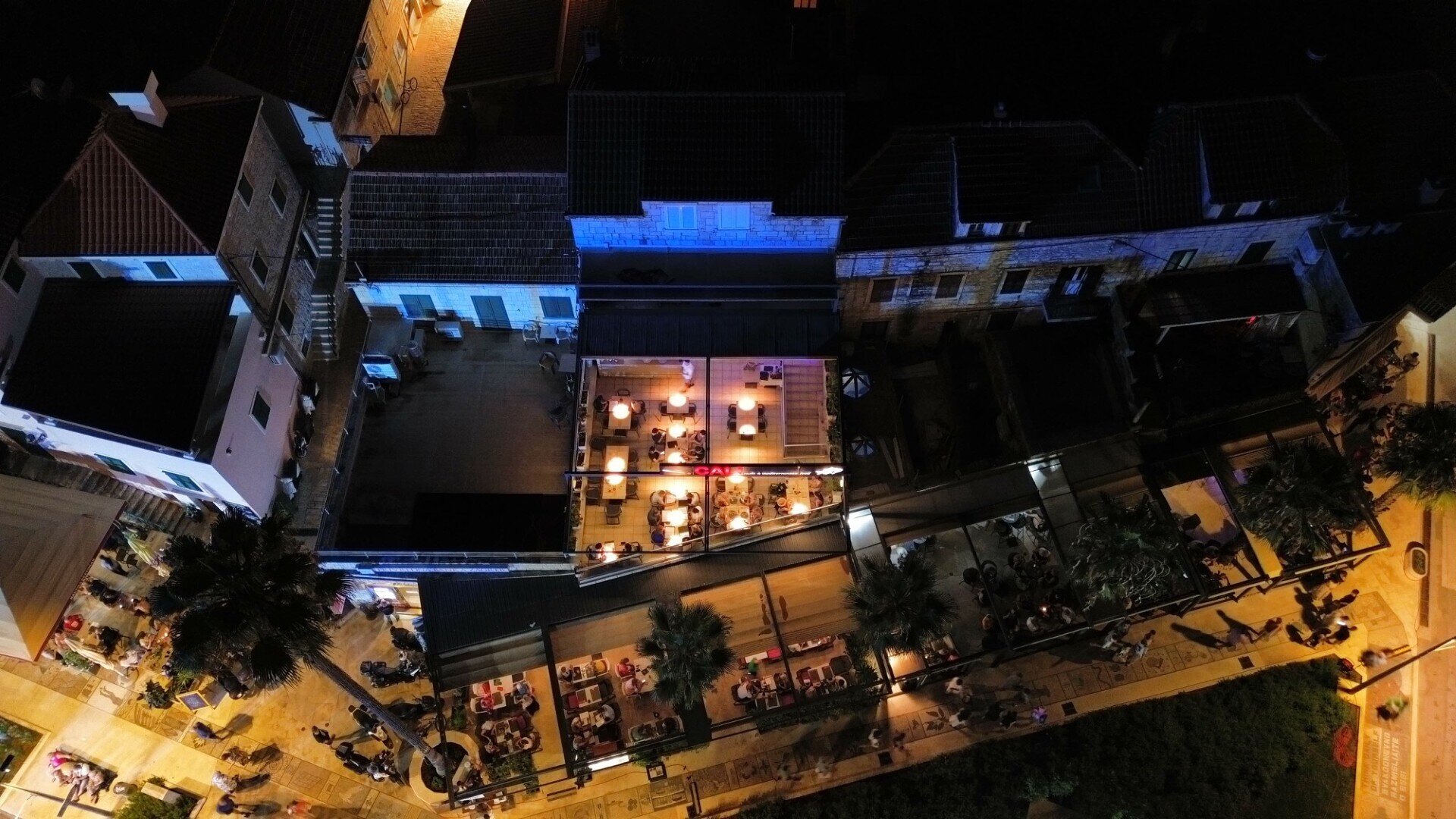 Zinshaus-Immobilie im Zentrum von Vela Luka – Gewerbe & Wohnen | Insel Korčula