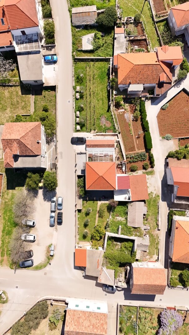 Mediterranes Selbstversorgungsanwesen – Haupthaus + 2 Apartments + Olivenhain | Vela Luka, Korčula