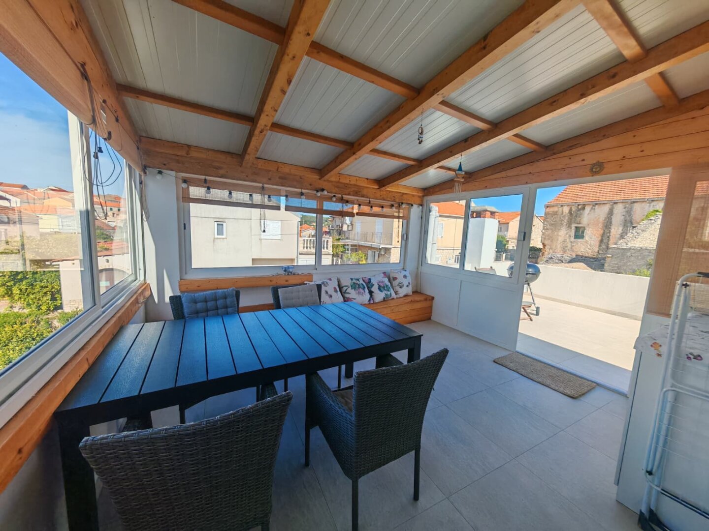 Mediterranes Selbstversorgungsanwesen – Haupthaus + 2 Apartments + Olivenhain | Vela Luka, Korčula