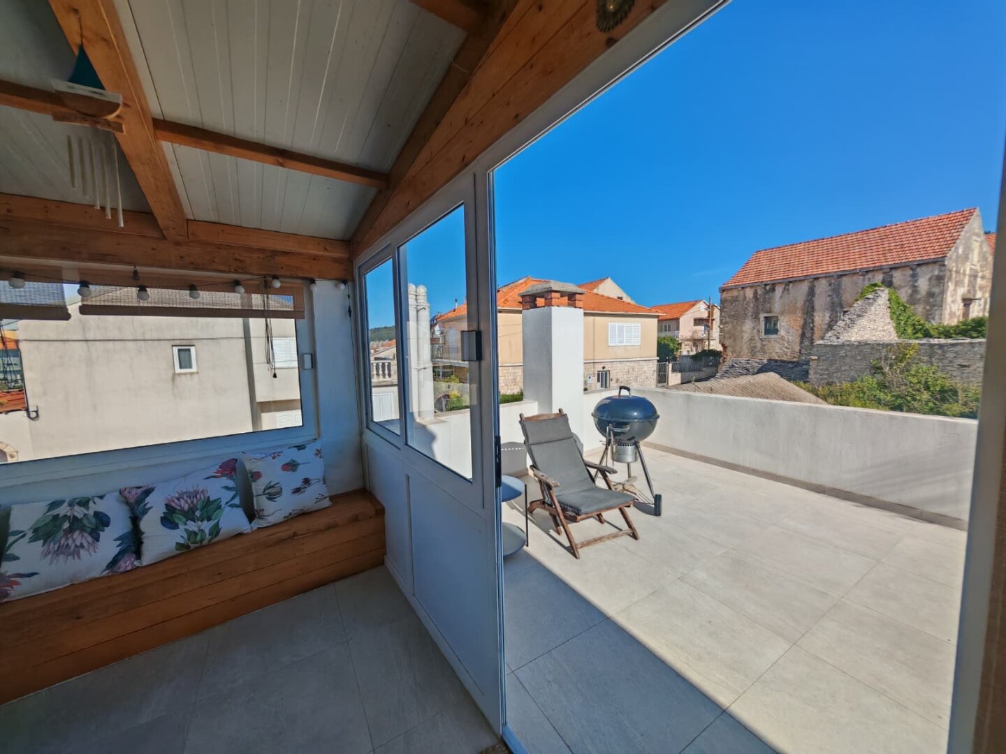 Mediterranes Selbstversorgungsanwesen – Haupthaus + 2 Apartments + Olivenhain | Vela Luka, Korčula