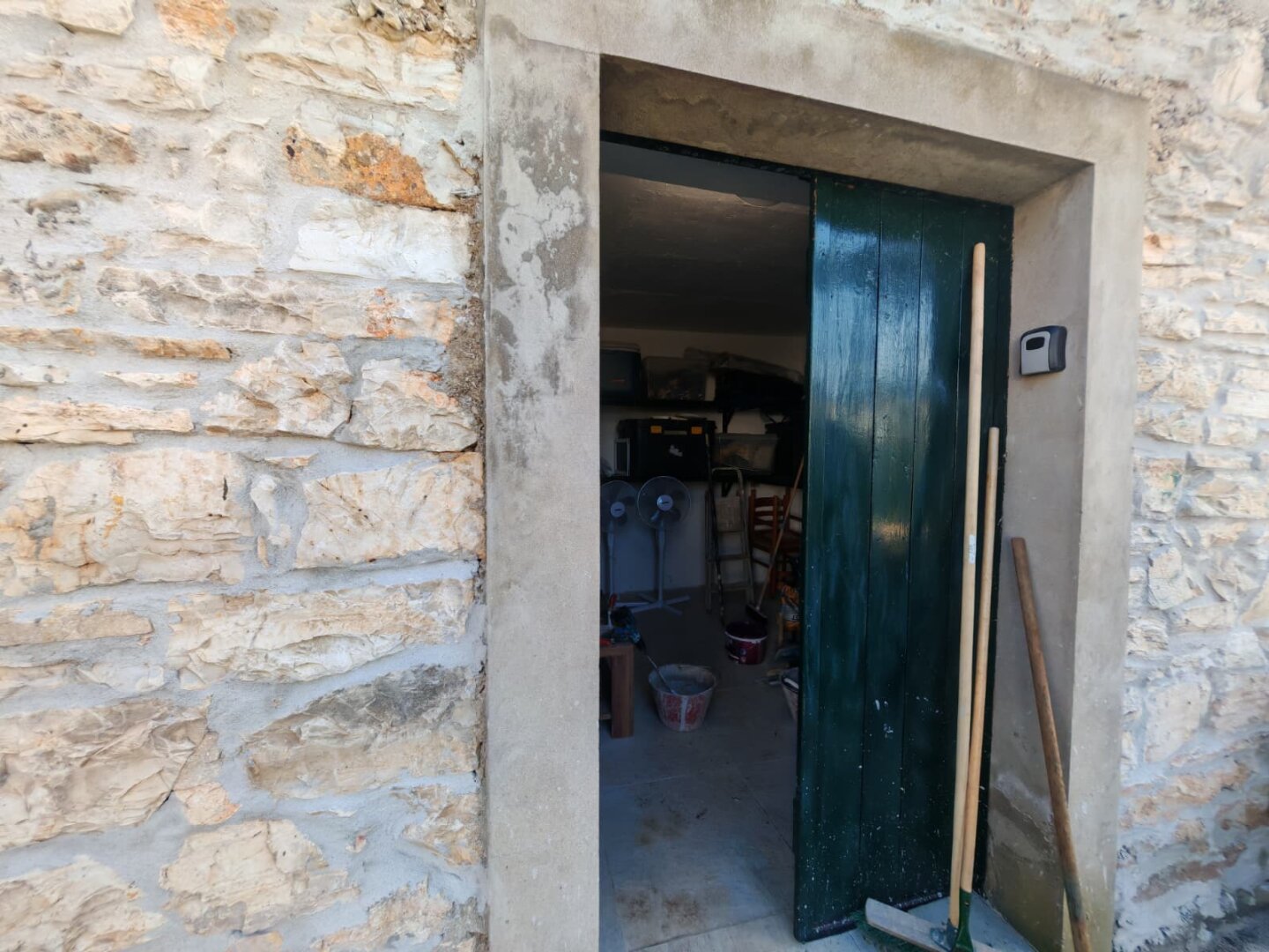 Mediterranes Selbstversorgungsanwesen – Haupthaus + 2 Apartments + Olivenhain | Vela Luka, Korčula