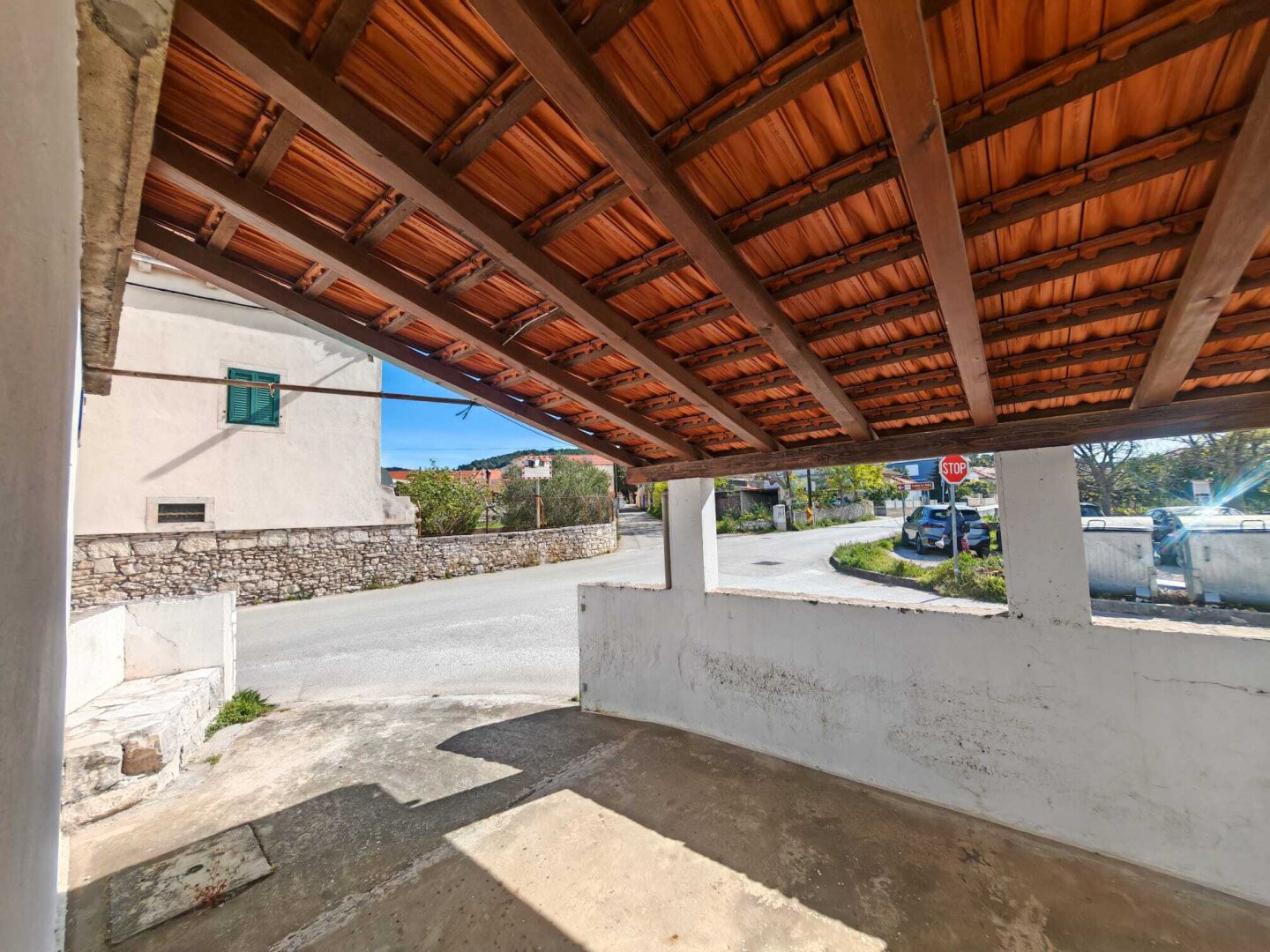 Mediterranes Selbstversorgungsanwesen – Haupthaus + 2 Apartments + Olivenhain | Vela Luka, Korčula