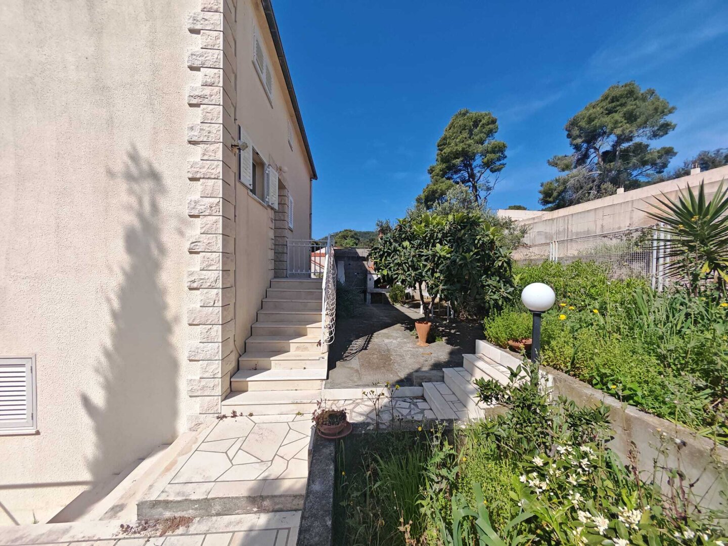 Elegante Residenz in unmittelbarer Strandnähe – wenige Gehminuten zum Meer | Insel Korčula