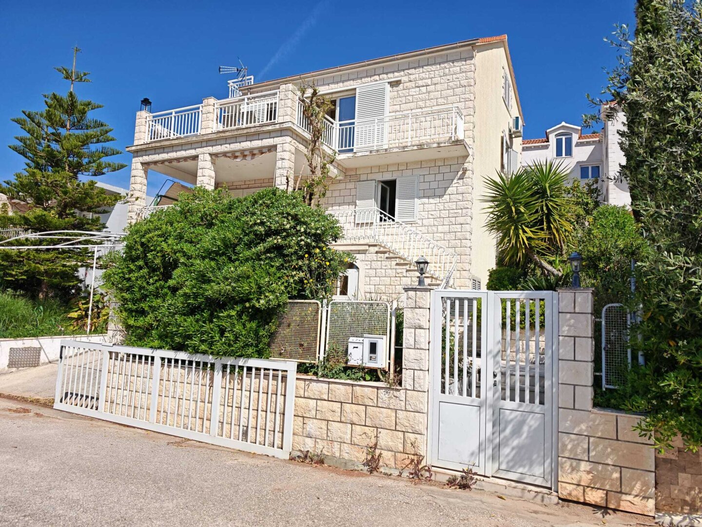 Elegante Residenz in unmittelbarer Strandnähe – wenige Gehminuten zum Meer | Insel Korčula