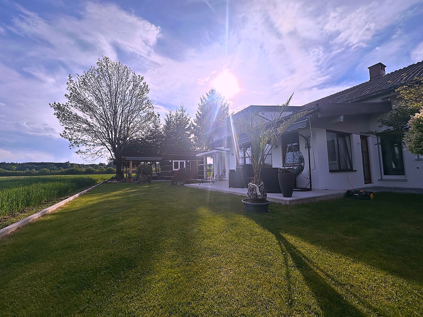 Charmantes Ein- bis Zweifamilienhaus mit Grünblick und vielen Highlights 🏡