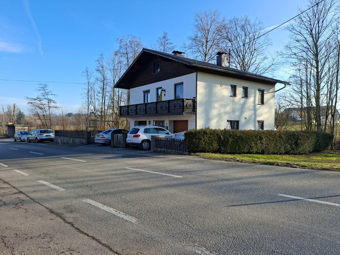Charmantes Zuhause mit gepflegtem Garten