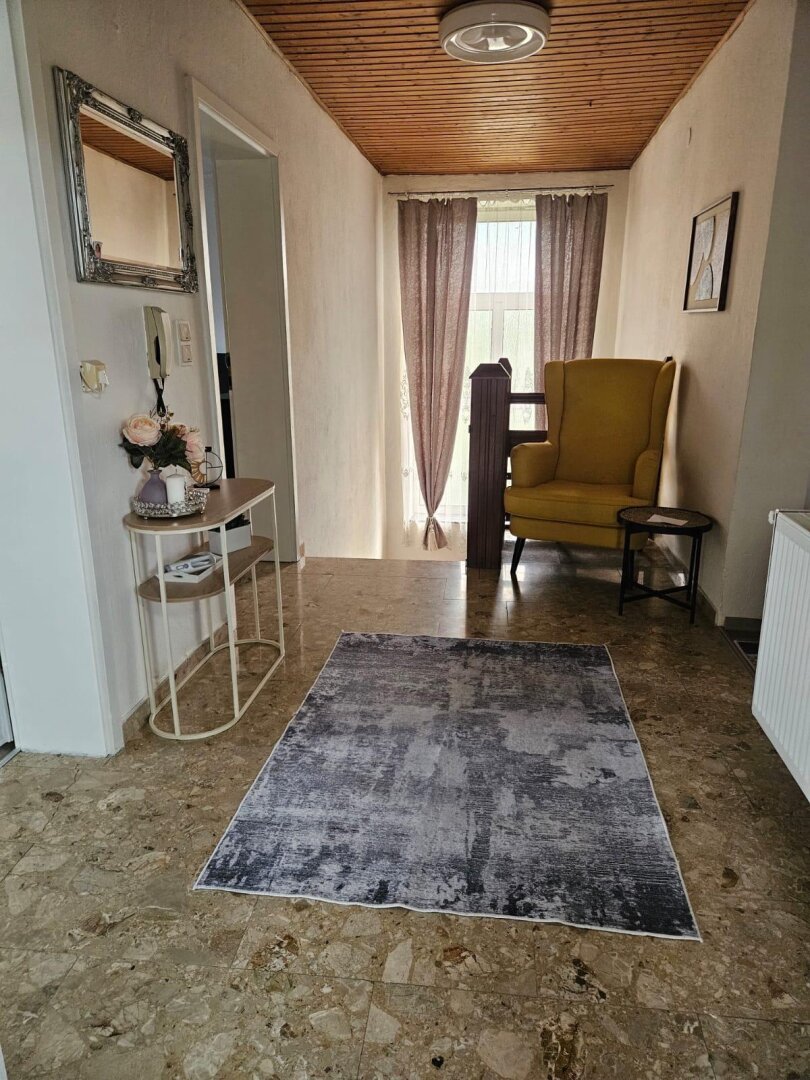 Charmantes Zuhause mit gepflegtem Garten