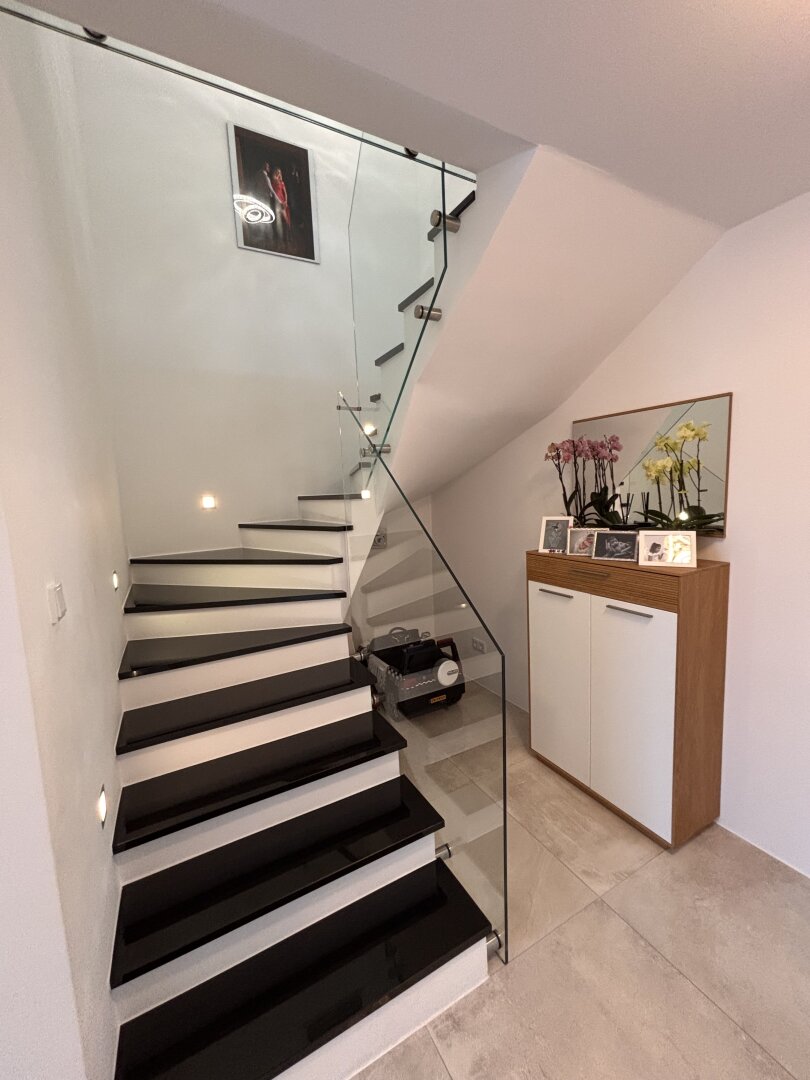 Neuwertige Doppelhaushälfte 🏡🛋️