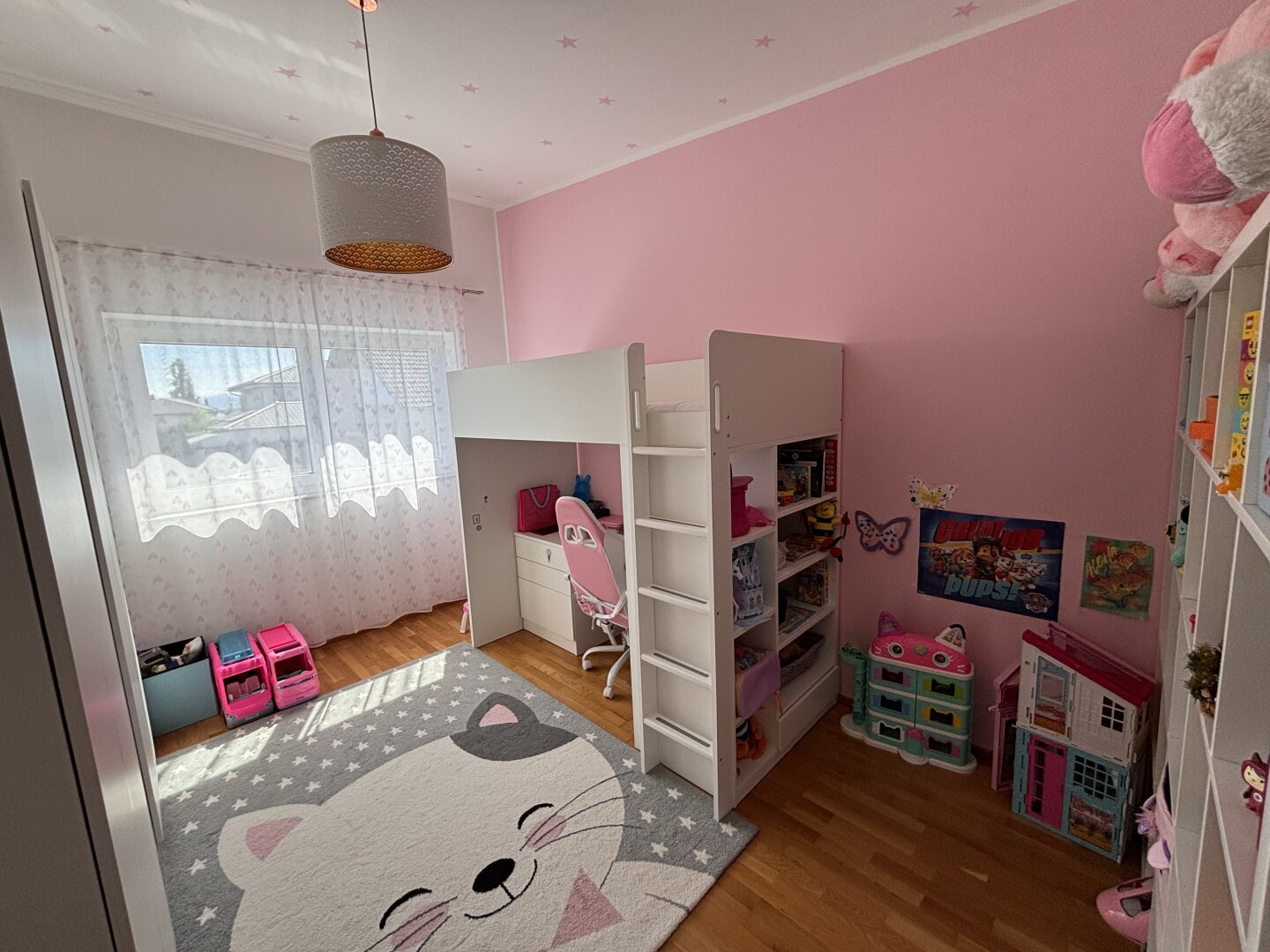 Neuwertige Doppelhaushälfte 🏡🛋️