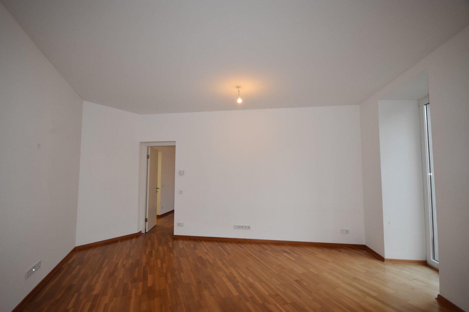"ANDRÄVIERTEL - Stilvoll Wohnen in moderner Altbauwohnung nähe Schloss Mirabell"