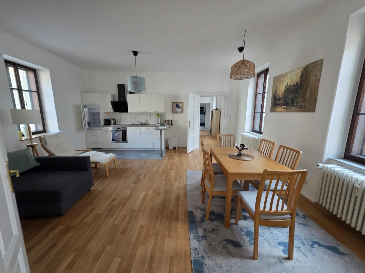Wohn- Koch- Essbereich - Schöne und Helle 3 Zimmer Altbauwohnung nahe der Linzergasse Miete Rechte Altstadt Salzburg
