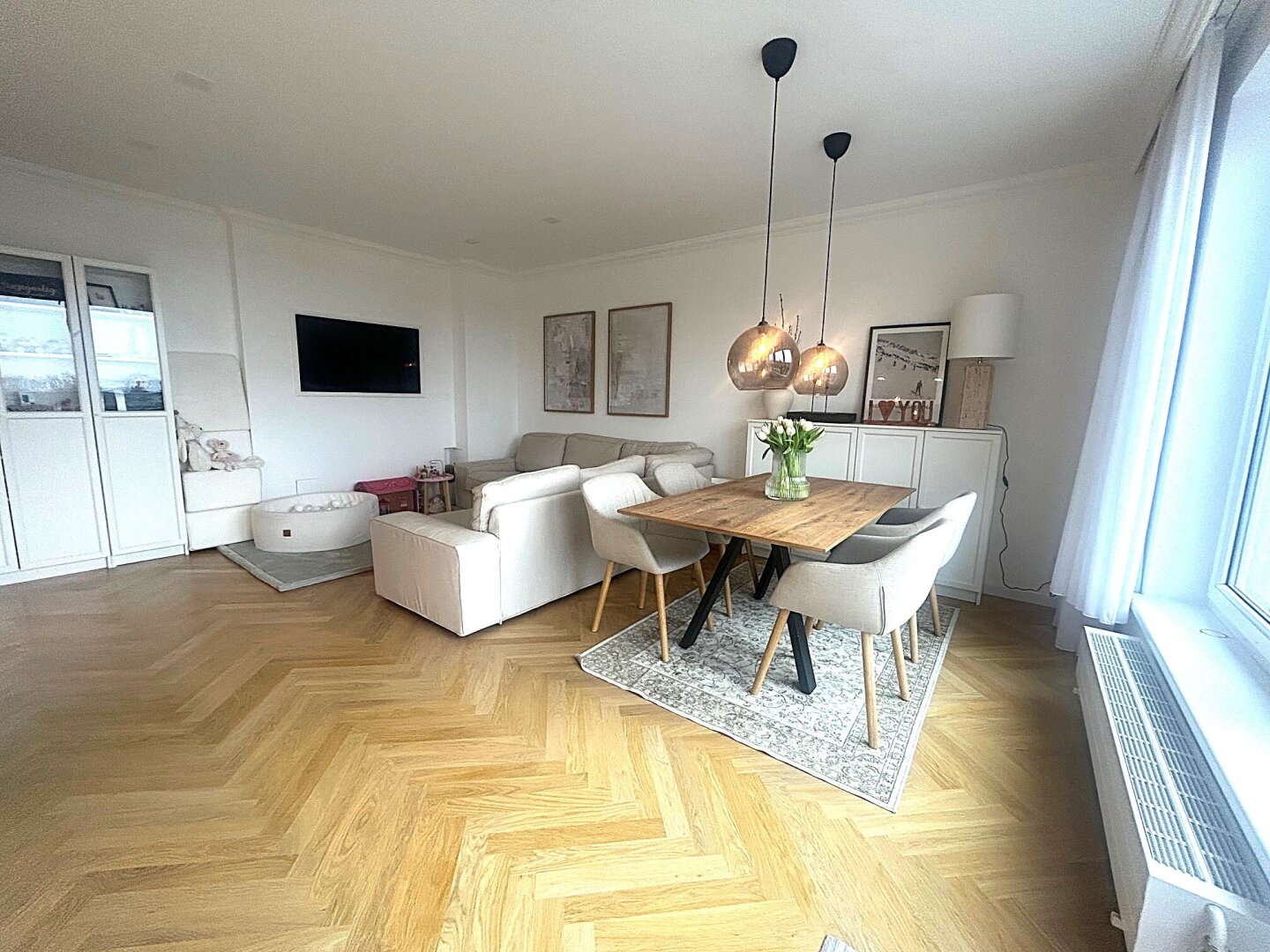 Wohnzimmer