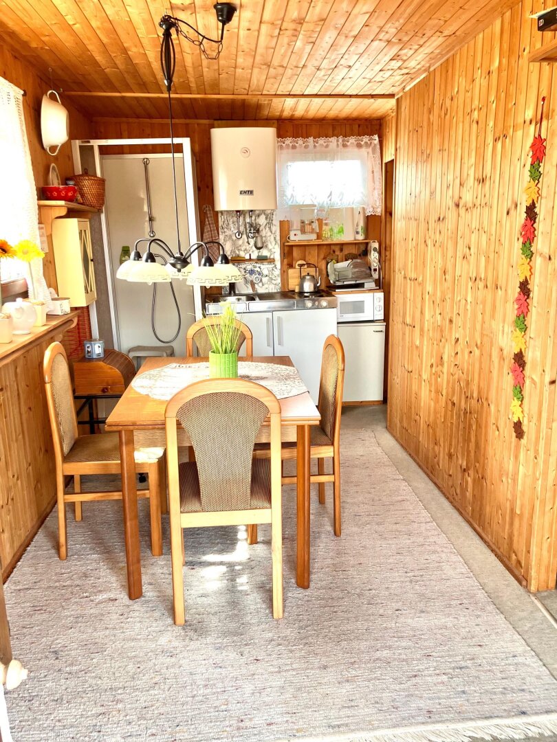 ++ Charmantes Seehaus in Toplage von Weiden am See I MB IMMOBILIEN ++