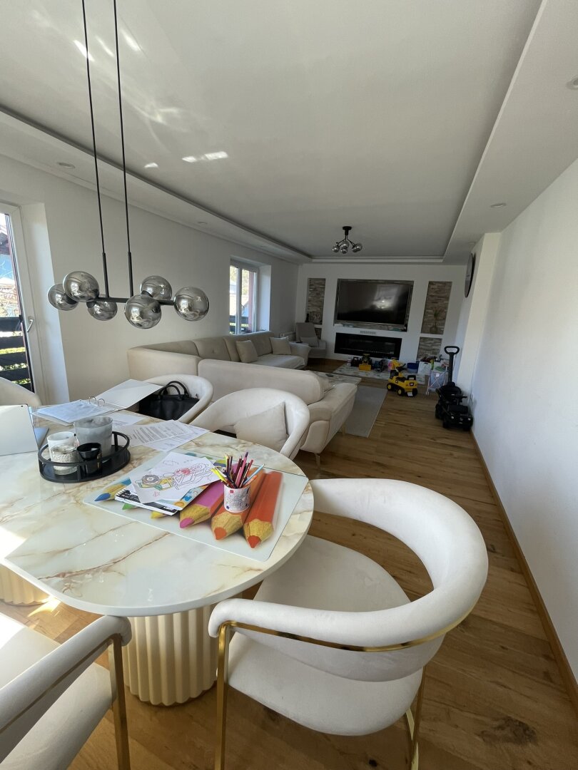 Zwischen Seenähe und Lebensqualität – 4 Zimmer Wohnung mit Balkon und Garten in Henndorf am Wallersee!