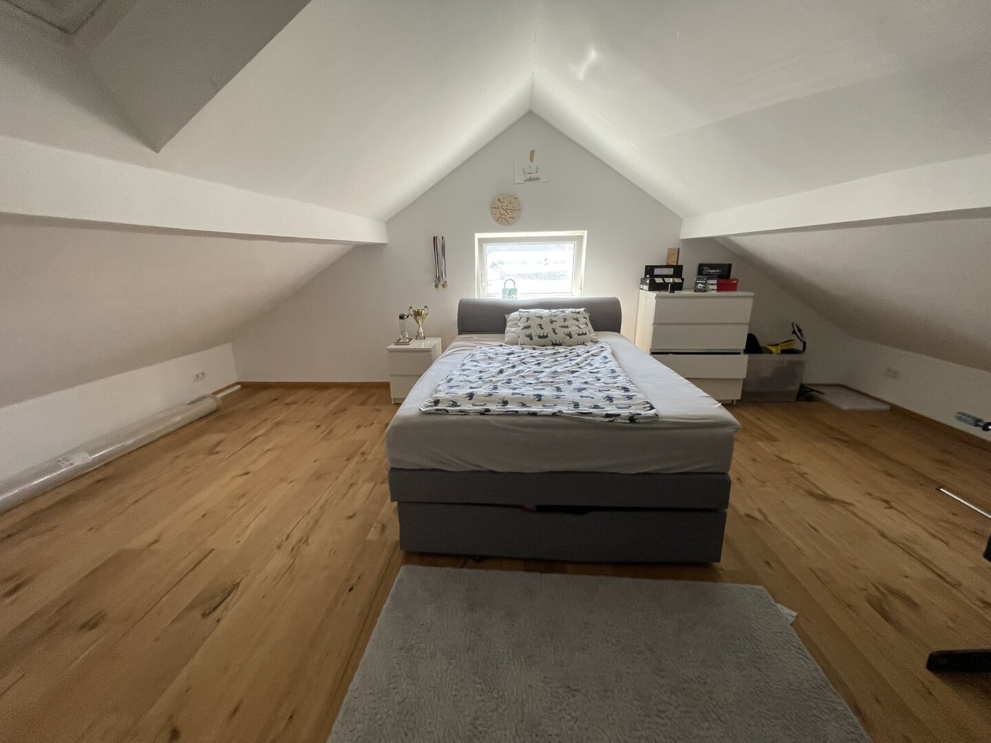 Zwischen Seenähe und Lebensqualität – 4 Zimmer Wohnung mit Balkon und Garten in Henndorf am Wallersee!
