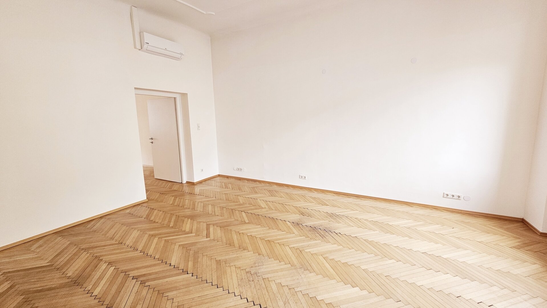 Perfektes Büro/Praxis/Ordination in bester Lage!