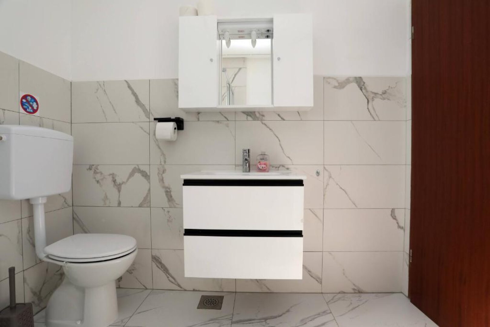 Exklusives Neubau-Apartmenthaus mit 5 Wohneinheiten