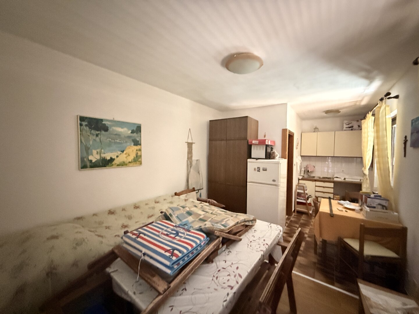 Drei Appartements werden zusammenverkauft nur 400 Meter vom Meer