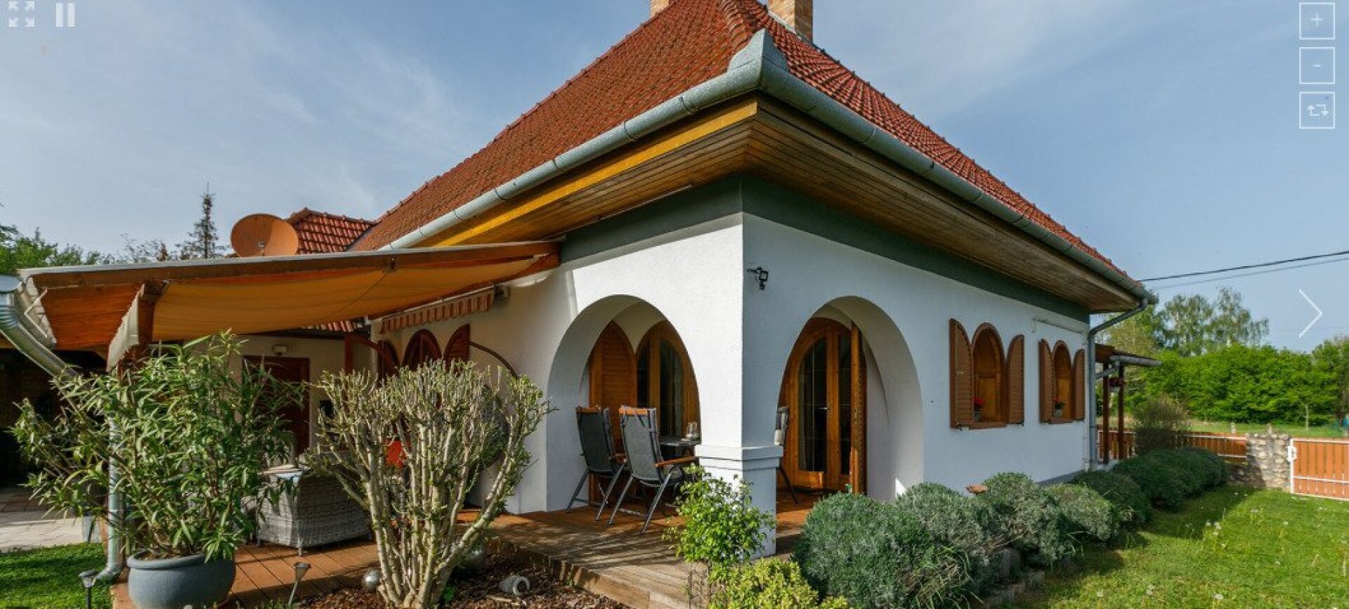 Landhaus mit schönen Garten in wunderschöner Lage am Balaton
