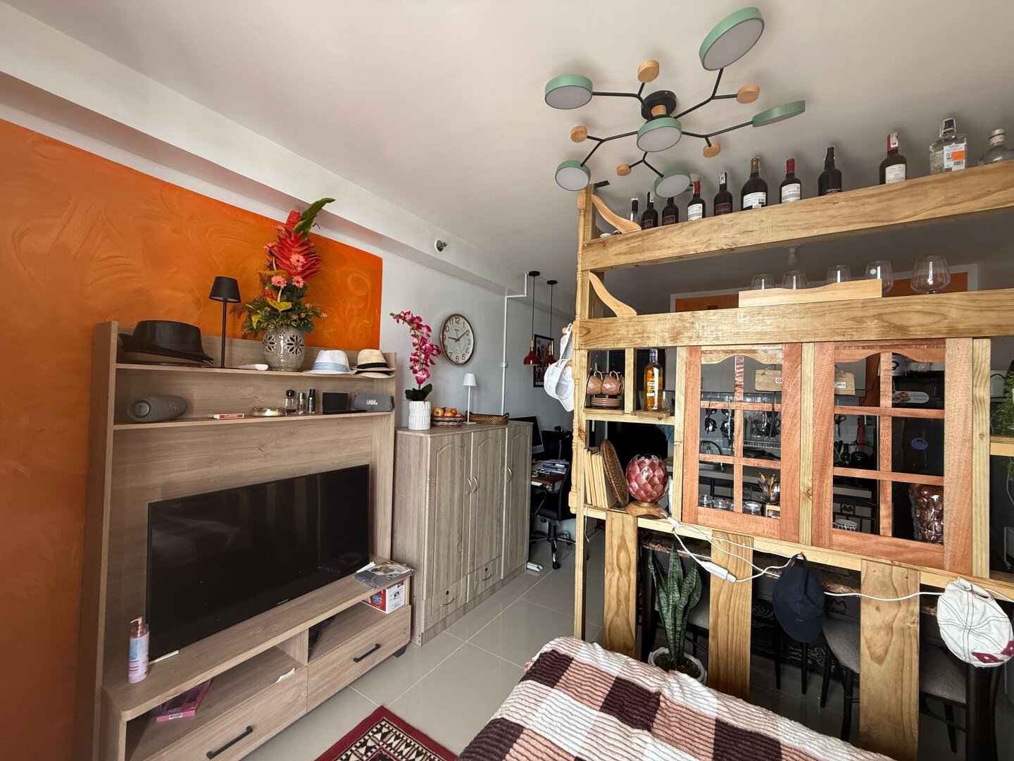 Schöne Wohnung als Kapitalanlage in Lapu-Lapu City zu verkaufen – mit Pool, Fitnessraum & sensationellem Meerblick