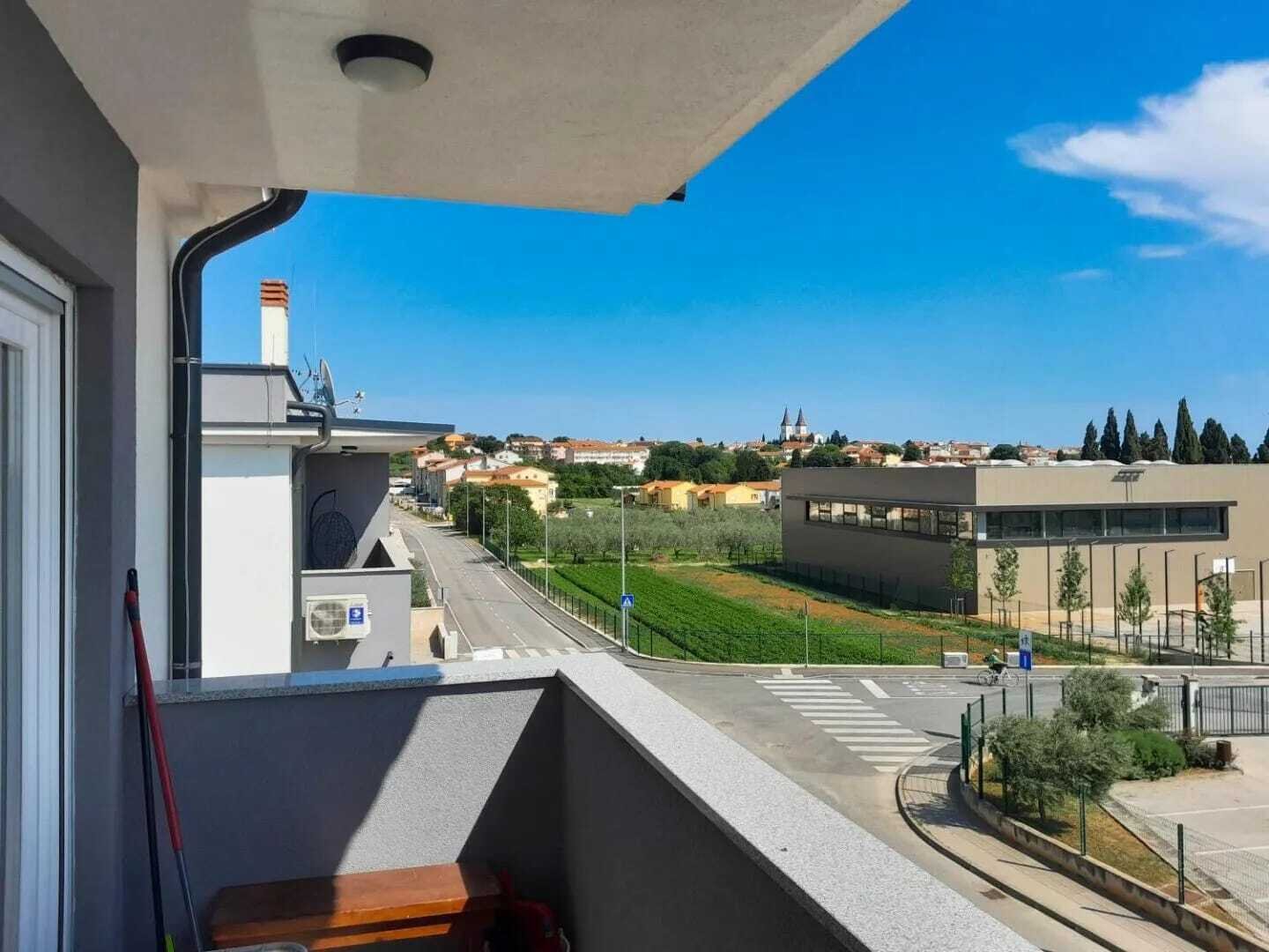 Moderne Neubauwohnung in Meeresnähe