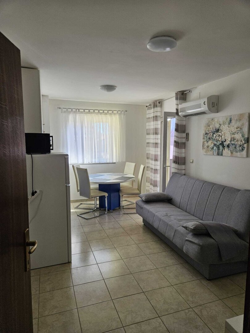 Neue 3 sowie 2-Zimmer-Wohnungen in attraktiver Lage zu vermieten