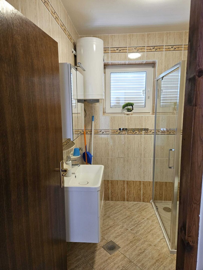 Neue 3 sowie 2-Zimmer-Wohnungen in attraktiver Lage zu vermieten