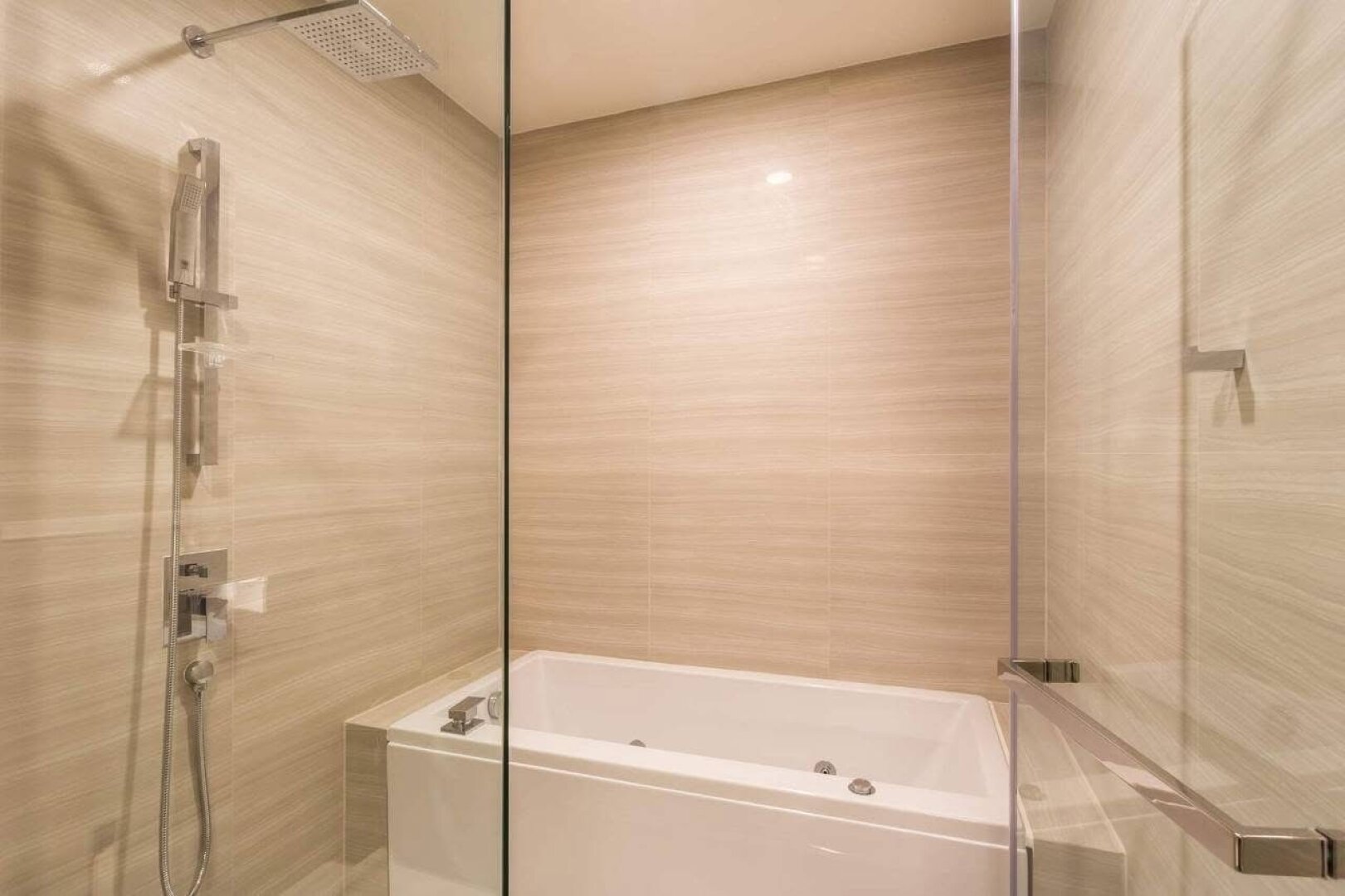 Exklusive Luxuswohnung in Thong Lo, Bangkok