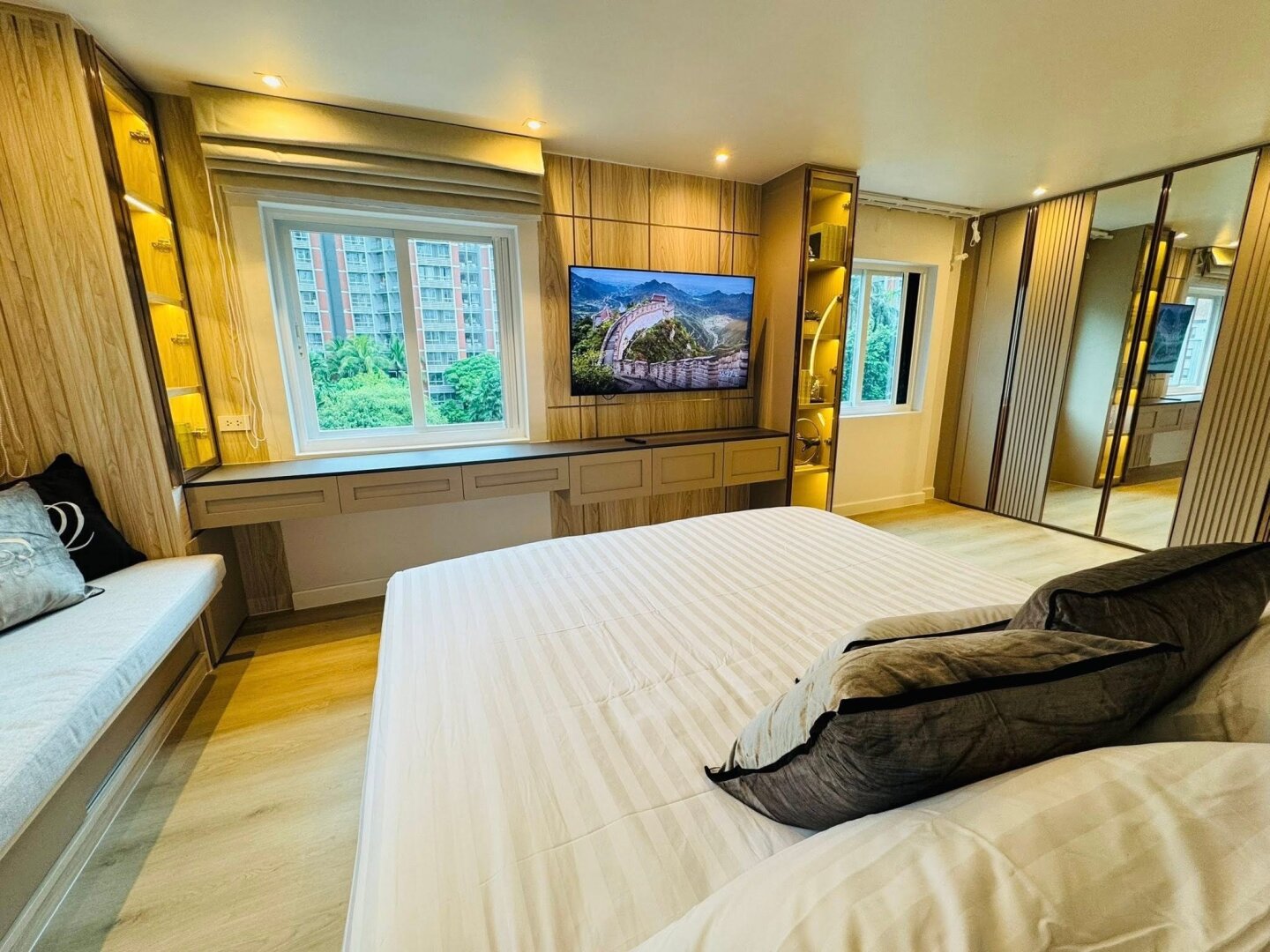 Exklusive Stadtwohnung in Bangkok – Modern, Voll Möbliert & Sofort Bezugsfertig