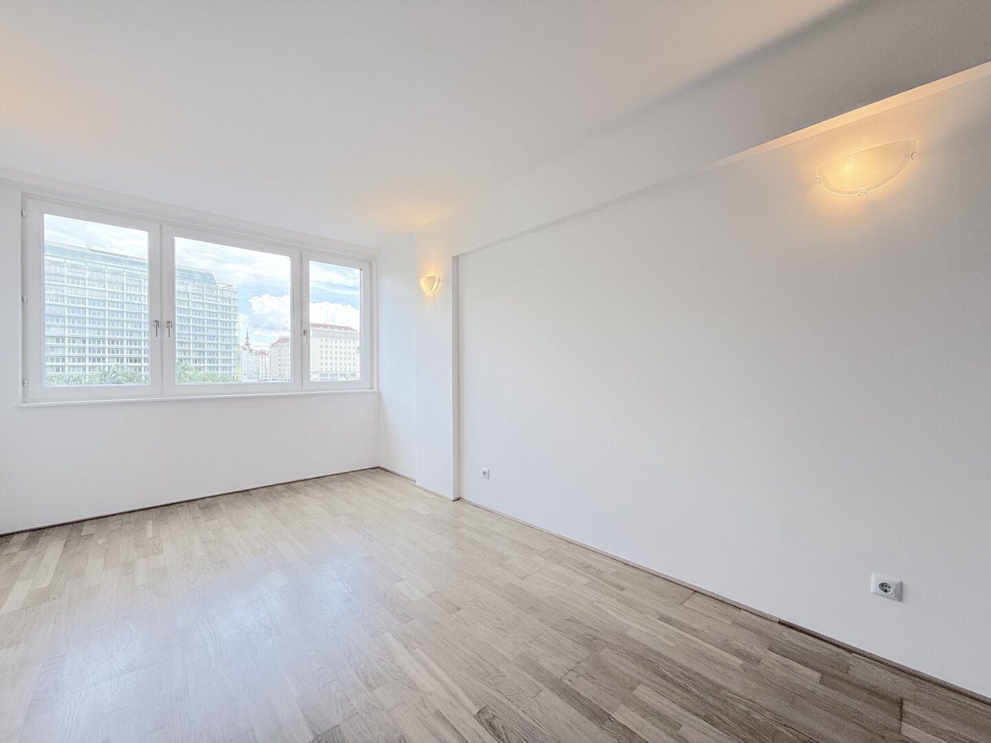 Charmante 2 Zimmer Wohnung am Schwedenplatz, 1010 Wien!
