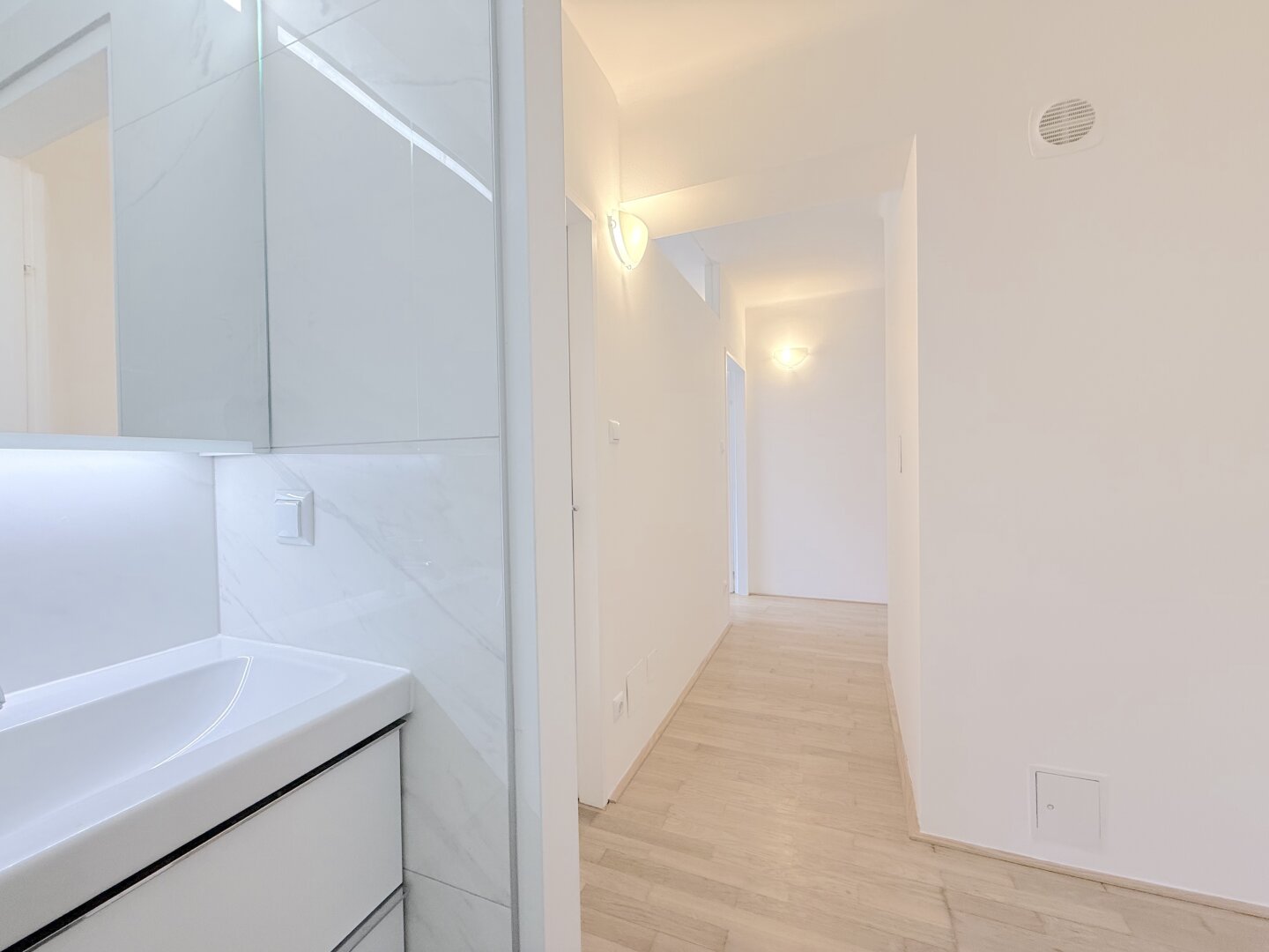 Charmante 2 Zimmer Wohnung am Schwedenplatz, 1010 Wien!