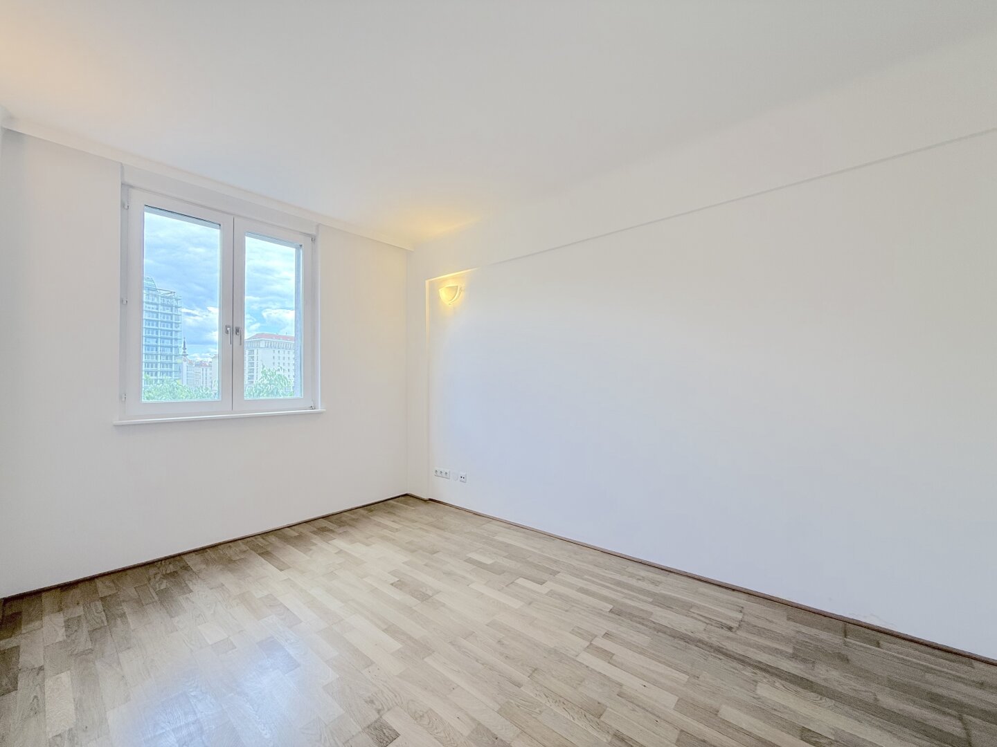 Charmante 2 Zimmer Wohnung am Schwedenplatz, 1010 Wien!