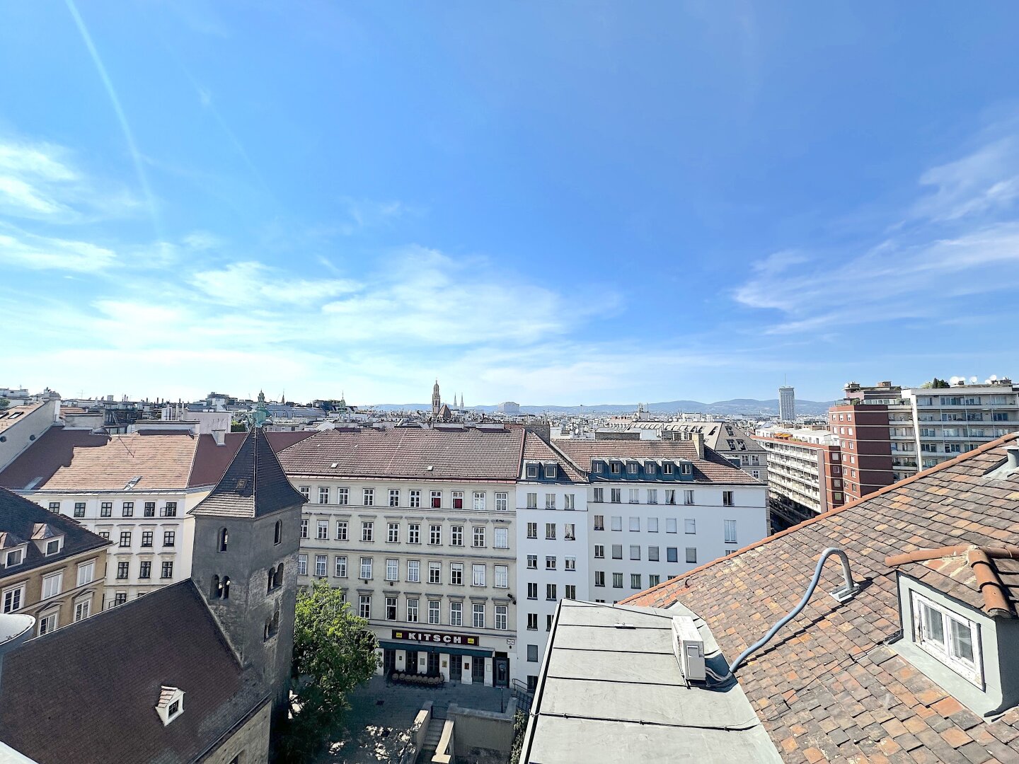 Charmante 2 Zimmer Wohnung am Schwedenplatz, 1010 Wien!
