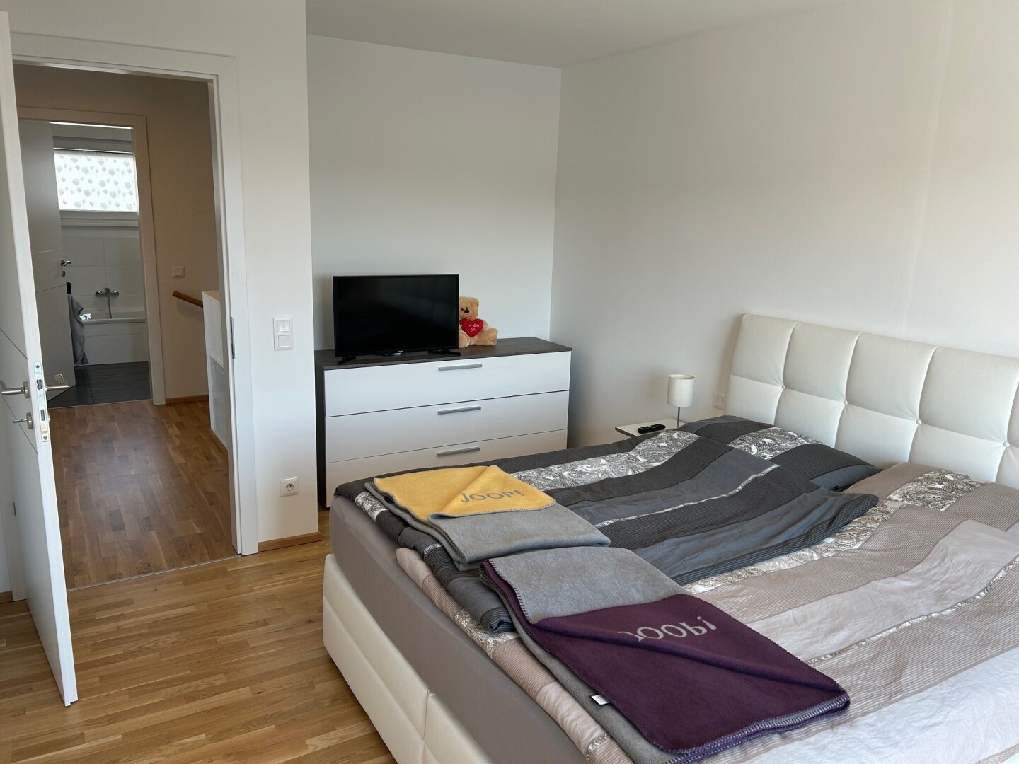Neuwertiges Traumhaus in Palting nahe dem Mattsee: 4 Zimmer, Garten, Terrasse & viel Komfort!