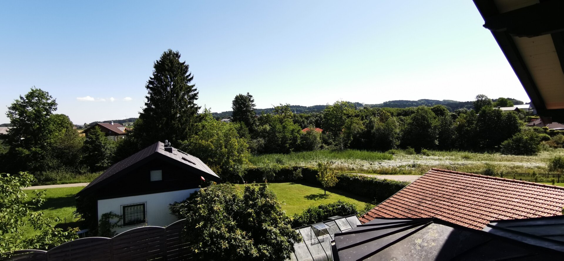 Traumhaus nahe dem Mattsee: 6 Zimmer, Wintergarten, Carport – Ihr neues Zuhause wartet!