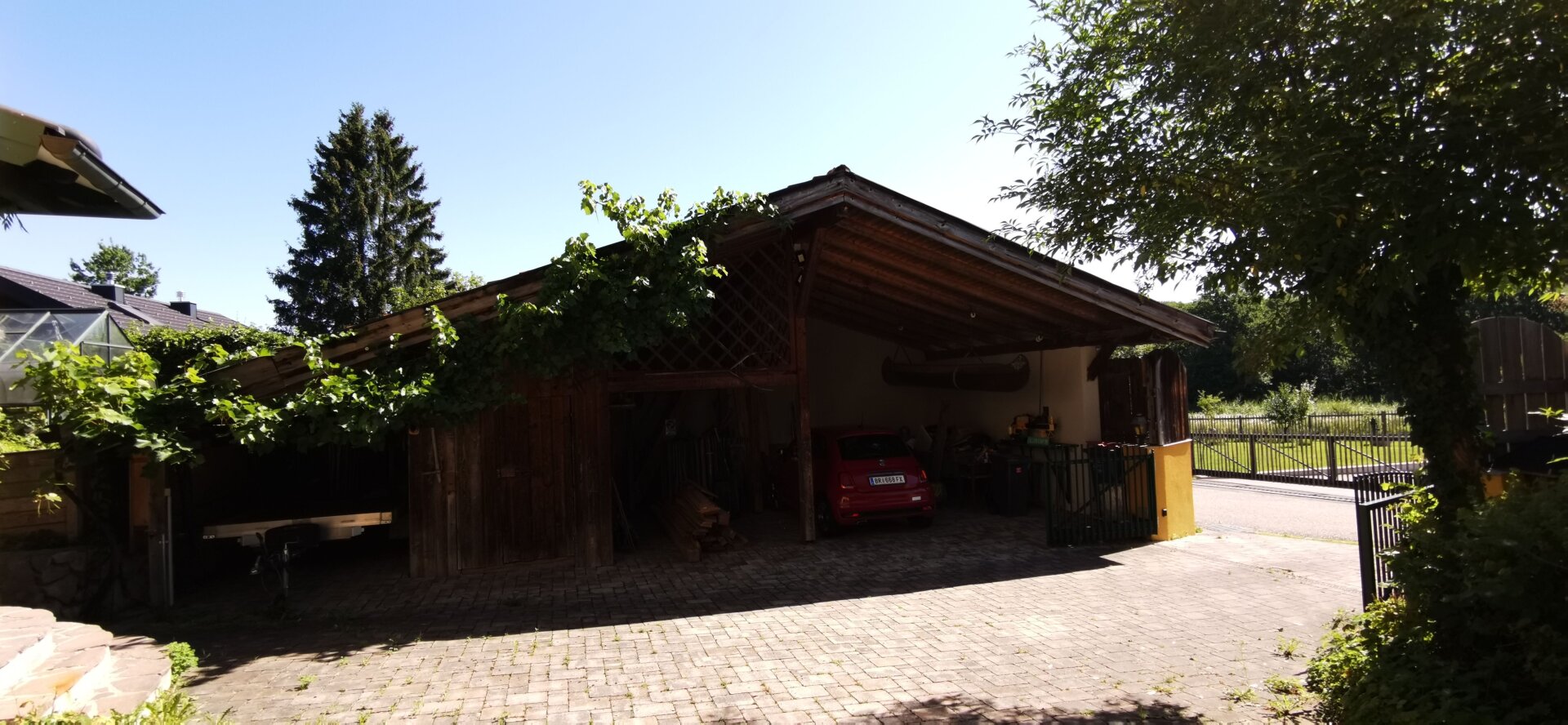 Traumhaus nahe dem Mattsee: 6 Zimmer, Wintergarten, Carport – Ihr neues Zuhause wartet!