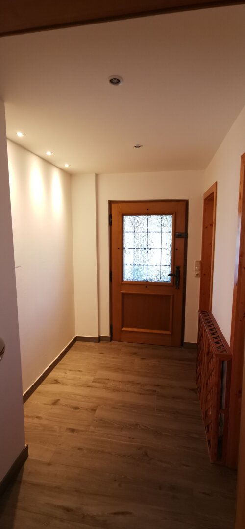 Traumhaus nahe dem Mattsee: 6 Zimmer, Wintergarten, Carport – Ihr neues Zuhause wartet!