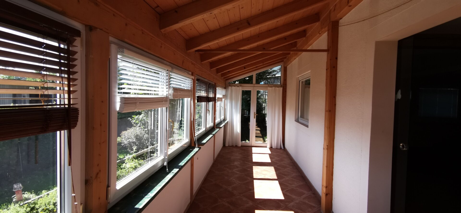 Traumhaus nahe dem Mattsee: 6 Zimmer, Wintergarten, Carport – Ihr neues Zuhause wartet!