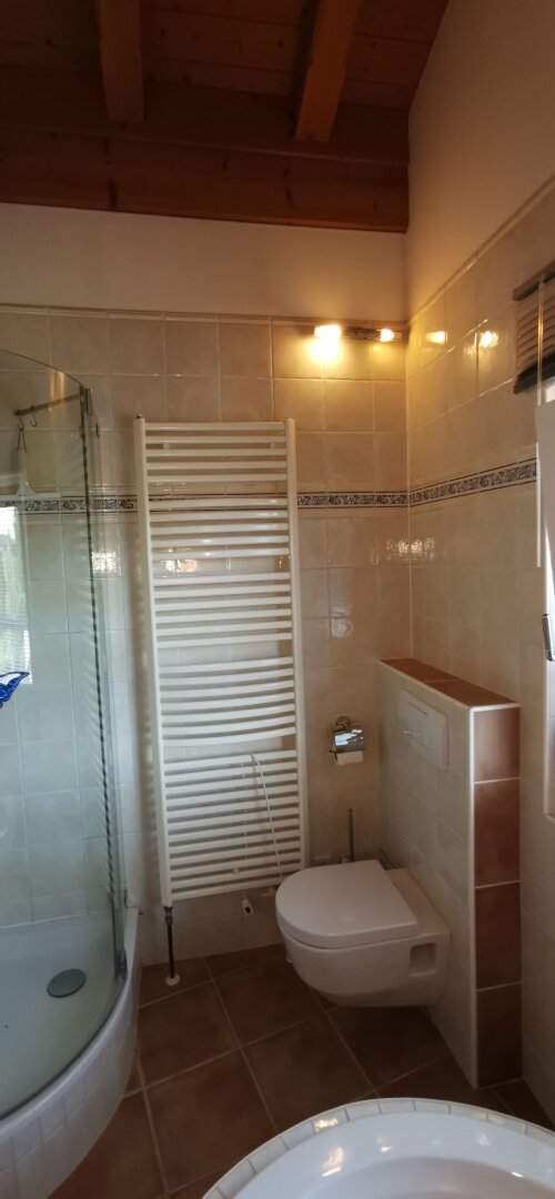 Traumhaus nahe dem Mattsee: 6 Zimmer, Wintergarten, Carport – Ihr neues Zuhause wartet!