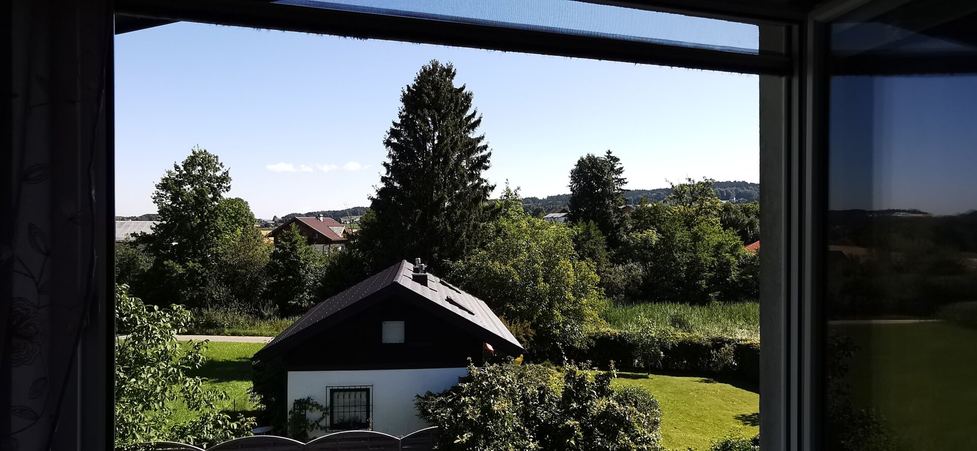 Traumhaus nahe dem Mattsee: 6 Zimmer, Wintergarten, Carport – Ihr neues Zuhause wartet!