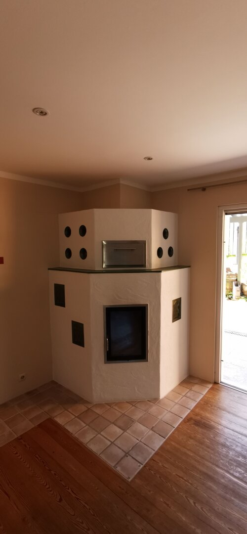 Traumhaus nahe dem Mattsee: 6 Zimmer, Wintergarten, Carport – Ihr neues Zuhause wartet!