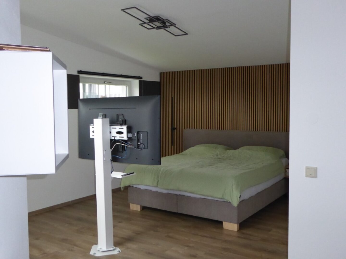 neuer Kaufpreis: Gepflegtes Zuhause nahe dem Mattsee mit großem Garten, Dachterrasse und Doppel-Carport!