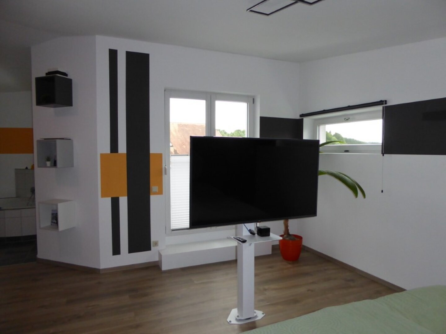 neuer Kaufpreis: Gepflegtes Zuhause nahe dem Mattsee mit großem Garten, Dachterrasse und Doppel-Carport!