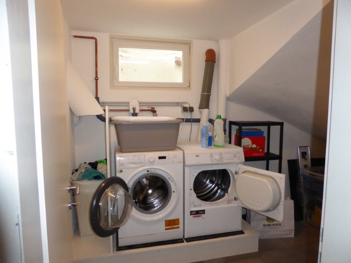 neuer Kaufpreis: Gepflegtes Zuhause nahe dem Mattsee mit großem Garten, Dachterrasse und Doppel-Carport!