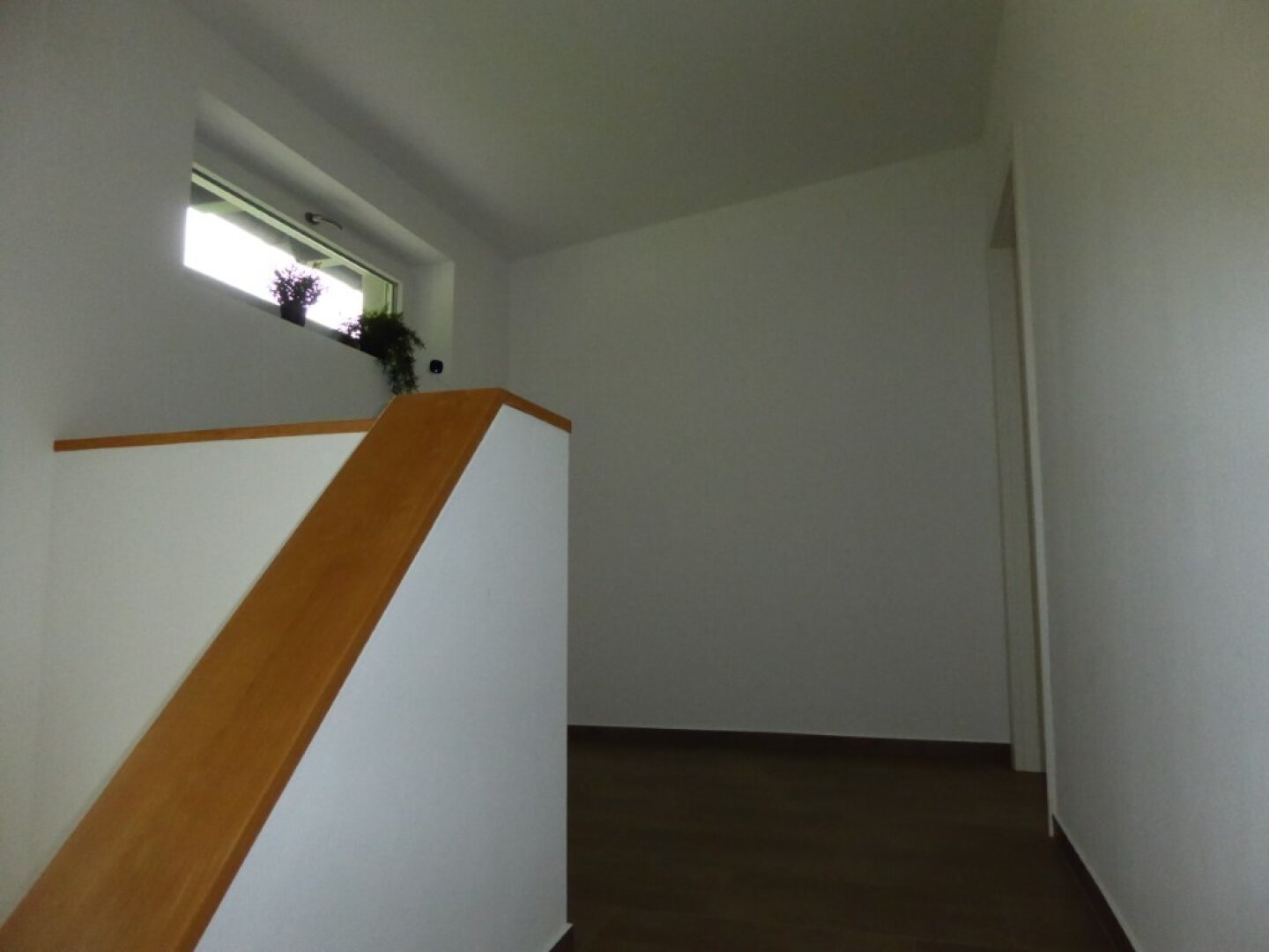 neuer Kaufpreis: Gepflegtes Zuhause nahe dem Mattsee mit großem Garten, Dachterrasse und Doppel-Carport!